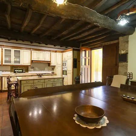 Сasa de vacaciones Casa San Esteban Piscina 6 7 Baños Sober